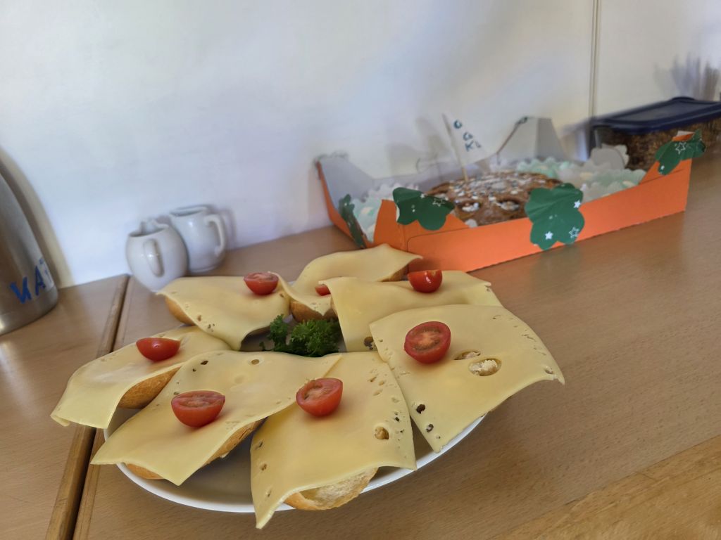 Repair Café Kessenich Buffet Impression