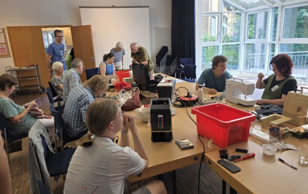 Repair Café Kessenich Reparatur Raum